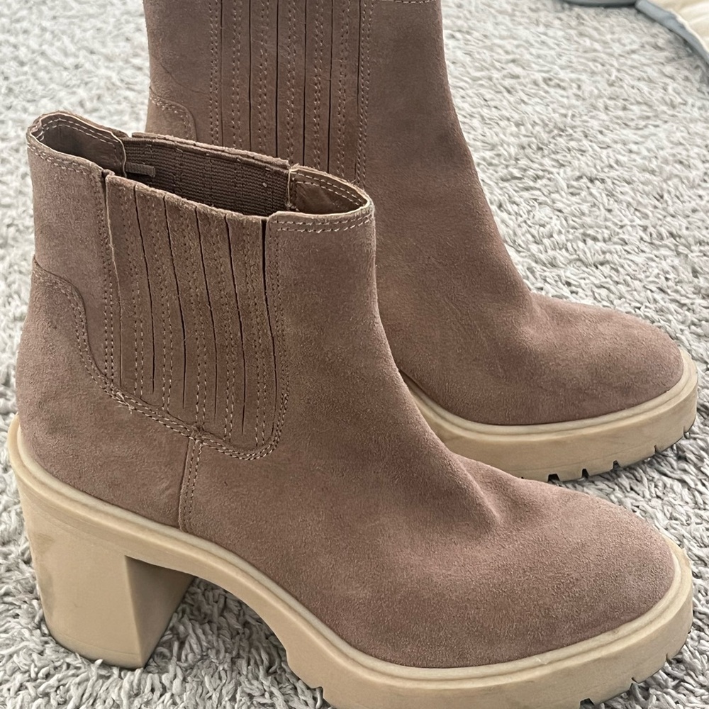 Dolce vita tan booties